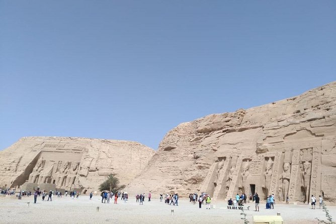 2 nights luxor,Aswan,abu simbel,balloon,red sea snorkeling from Cairo by plane - Day one: Abu Simbel, Philae, and the train to Luxor