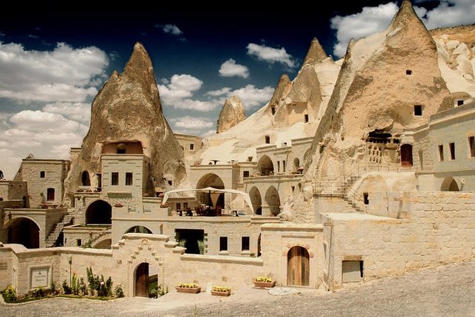 3 Days Cappadocia Tour with Balloon Ride & Horseback Ride Options - Göreme Open-Air Museum and Tokalı Church