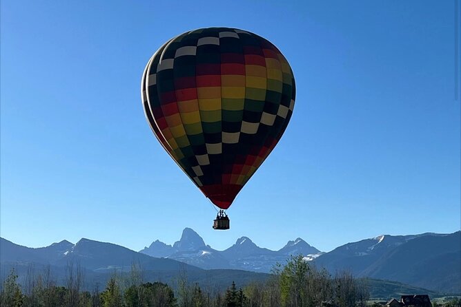 3 Hour Hot Air Balloon Flight in Driggs - Taking off from Driggs for a view across two states