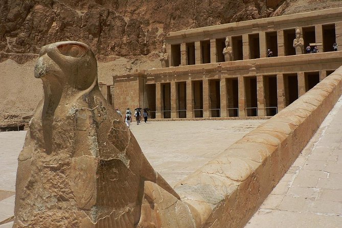 3-Nights Cruise From Aswan To Luxor,Tours& Hot Air Balloon,Abu Simbel From Aswan - Day four: sunrise over Luxor