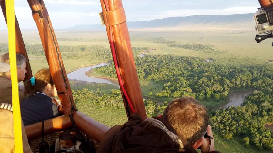 3Days Masai Mara Safari with Hot Air Balloon Ride Experience - The first Masai Mara game drive