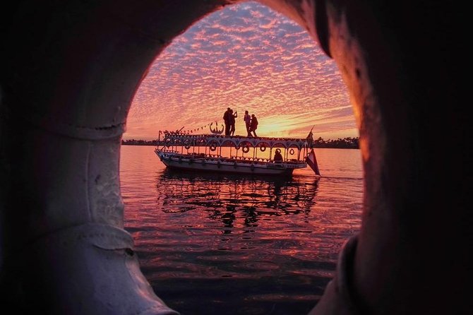 4-Day 3-Night Nile Cruise from Aswan to Luxor With Balloon and Abu Simbel - Food, rooms, and life on the ship
