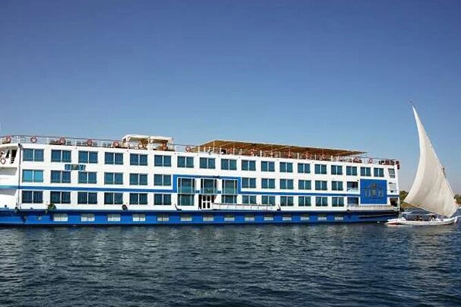 4 Days 3 Night Nile Cruise from Aswan with Abu Simbel and Balloon - Day 3: Edfu, Esna, and Luxor’s two great temples