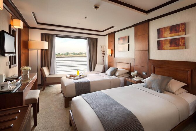 4 Days 3 Nights Cruise Luxor To Aswan, Abu Simbel and Air Balloon - Day 4: Abu Simbel and Philae in one demanding day