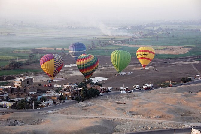 4 Days 3 Nights Cruise Luxor To Aswan, Abu Simbel and Air Balloon - How the guide and group size affect the day