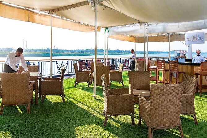 4 Days Nile Cruise Aswan and Luxor with Hot Air Balloon - Guides, vehicles, and the private format