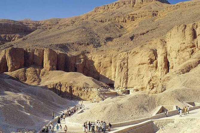 4-Days Nile Cruise Aswan To Luxor, Abu Simbel ,Nubian Village & Balloon & Tours - Day 1: High Dam, Philae, and a Nubian welcome