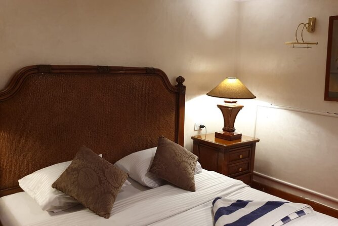 4-Days Nile Cruise From Aswan To Luxor Abu Simbel and Air Balloon - Day 3: Edfu by horse-drawn carriage