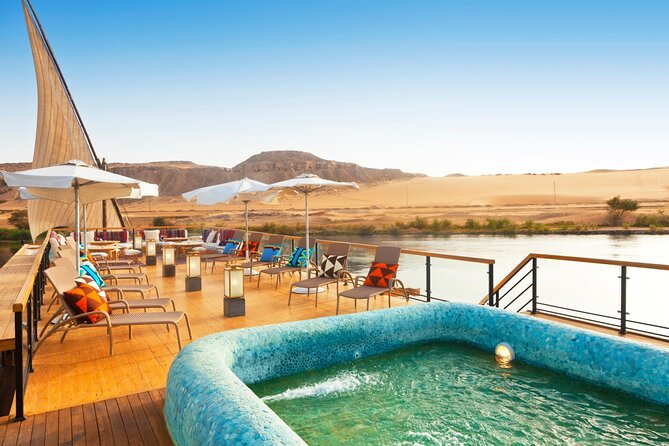 4-Days Nile Cruise From Aswan To Luxor including Abu Simbel and Hot Air Balloon - Day three: Edfu by horse carriage, then Luxor