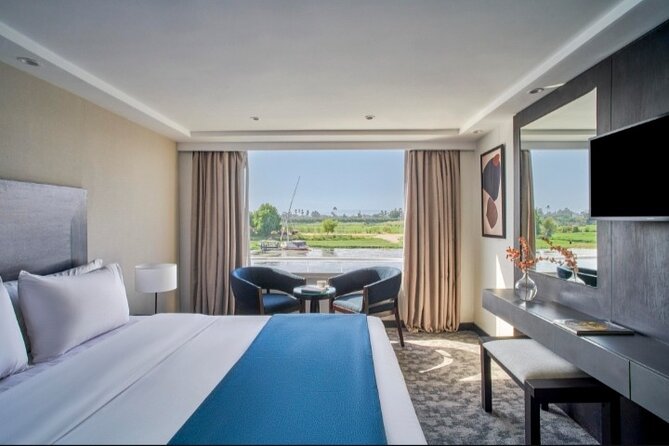 4 Days Nile Cruise &Hot Air Balloon on M/S Movenpick Royal Lilly - Kom Ombo, Edfu, and the rhythm of the river