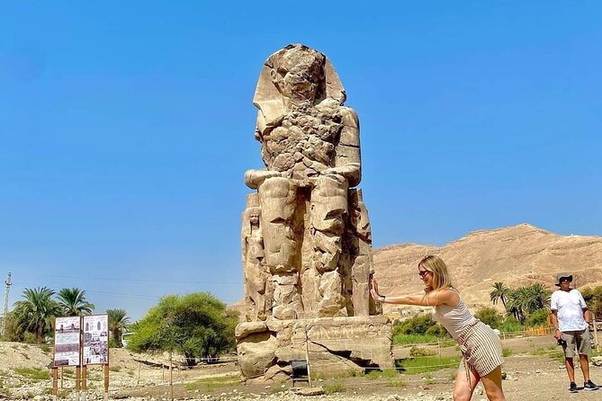 5-Day Nile Cruise from Luxor To Aswan, Abu Simbel and Air Balloon - Day two: balloon sunrise and the tombs of the West Bank