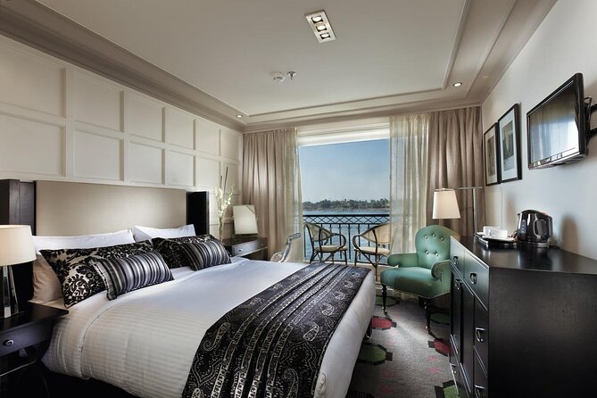 5-Day Nile Cruise From Luxor to Aswan with Hot Air Balloon - Day one: Karnak, Luxor Temple, and your first night afloat