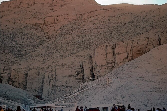 5 Days Nile Cruise From Luxor To Aswan Including Hot Air Balloon & Abu Simbel - What your $695 buys on the Nile