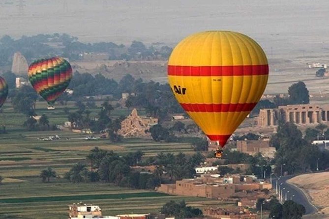 7 Nights Cairo,Luxor,Aswan&Abu Simbel,Nile Cruise,Air Balloon from Cairo airport - Day 5: Edfu by horse and carriage