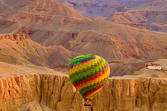Adventure Hot Air Balloon Tour Over Luxor and Nile River Valley - Waiting, breakfast, and tea before the flight