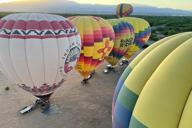 Albuquerque Hot Air Balloon Rides at Sunrise - Why a sunrise flight works so well in Albuquerque