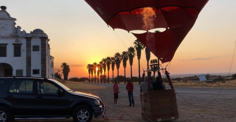 Alentejo: Private Hot Air Balloon Sunrise Flight - Key points before you book