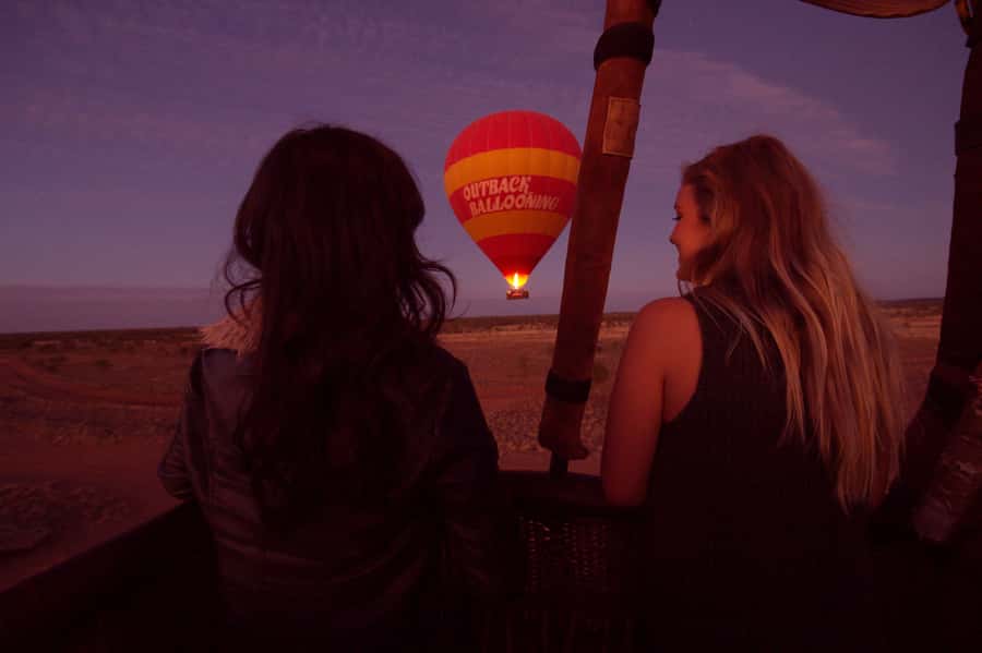 Alice Springs: Early Morning Hot Air Balloon Flight - Floating over the Central Australian outback
