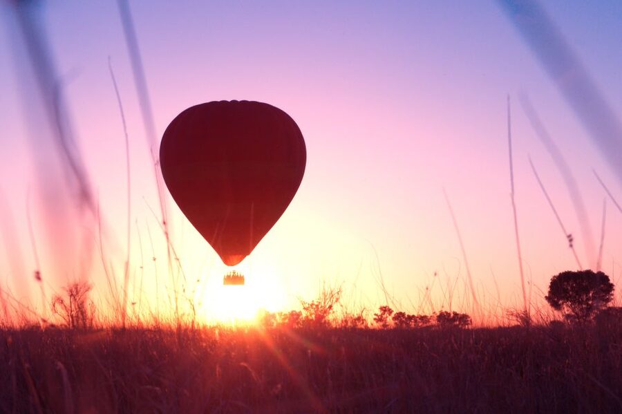 Alice Springs: Early Morning Hot Air Balloon Flight - Staff, safety, and the feel of the outing