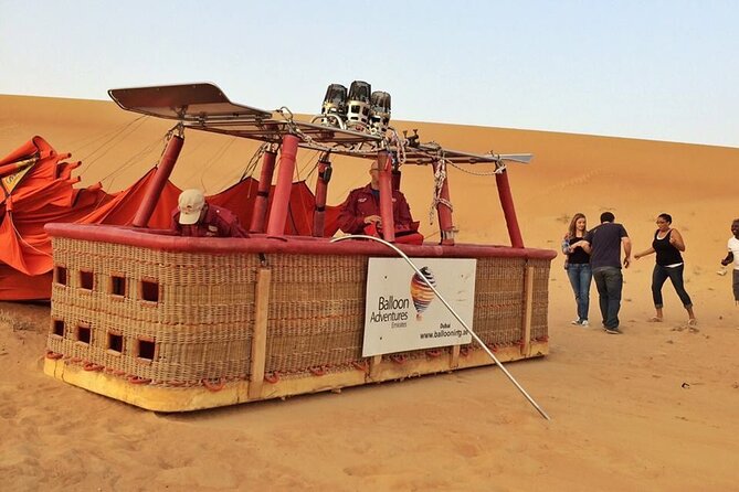 Amazing Hot Air Balloon With Beautiful Desert Sunrise View - The 4:30 a.m. pickup and drive out of Dubai