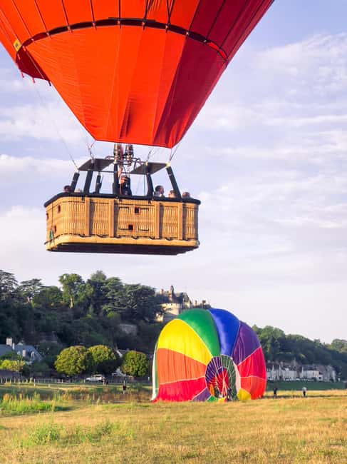 Amboise Hot-Air Balloon Sunset Ride over the Loire Valley - Pilot Kevin and the value of a small group