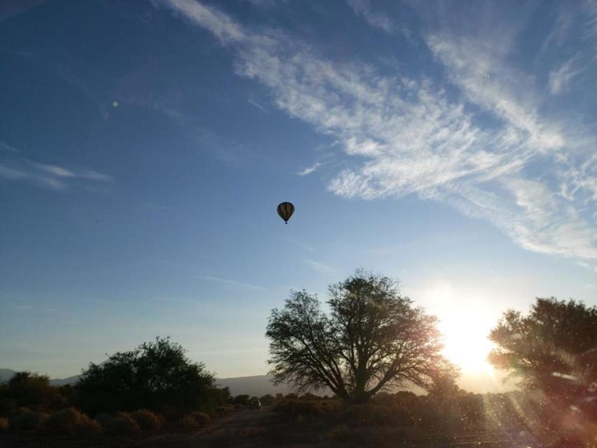 Atacama: San Pedro de Atacama Sunrise Hot Air Balloon Ride - Who should book this flight?