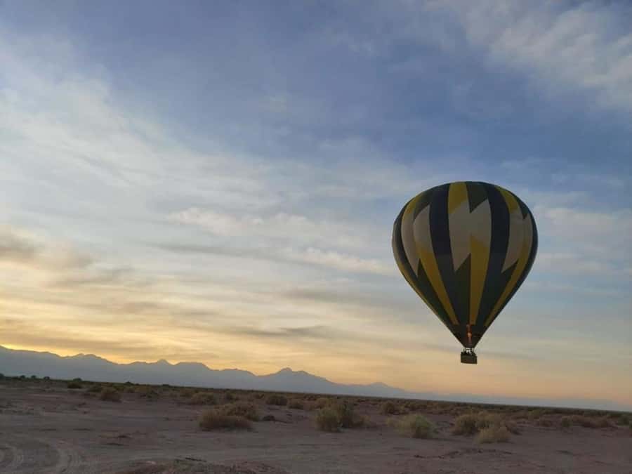 Atacama: San Pedro de Atacama Sunrise Hot Air Balloon Ride - The early pickup and 20-minute drive