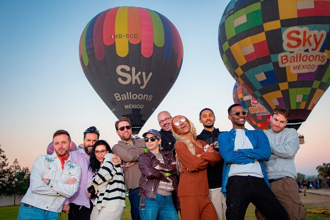Balloon adventure: transfer+breakfast in the cave+guided pyramids - The toast and flight certificate after landing