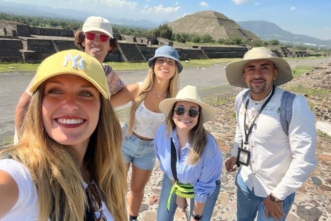 Balloon Flight and Teotihuacan Tour w/Breakfast from Mexico City - The 4 a.m. pickup from Mexico City