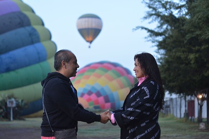 Balloon Flight + Breakfast in a cave + Pick up CDMX + Pyramids - Why the Teotihuacan balloon flight is worth considering