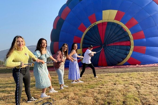 Balloon Flight + Breakfast in a cave + Pick up CDMX + Pyramids - What the 45-minute flight really delivers