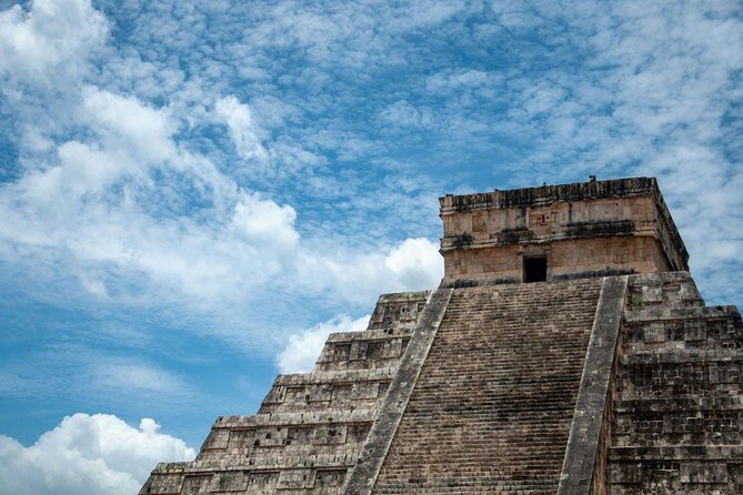 Balloon flight + pick up in CDMX + Breakfast in Cave + Pyramids - Key points to know before booking