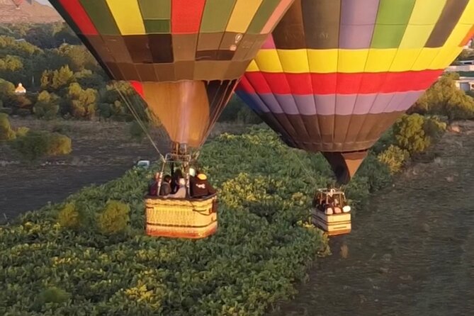 Balloon flight + pick up in CDMX + Breakfast in Cave + Pyramids - The obsidian, agave, and mezcal stop