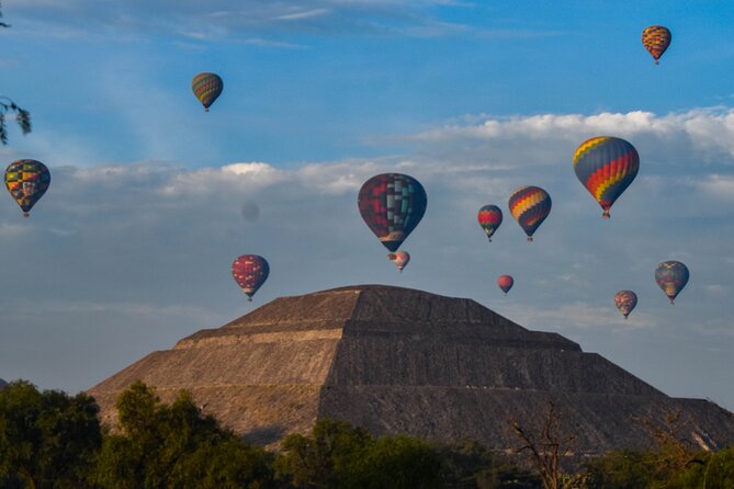 Balloon flight + pick up in CDMX + Breakfast in Cave + Teotihuacan - Is $160.90 a fair price?