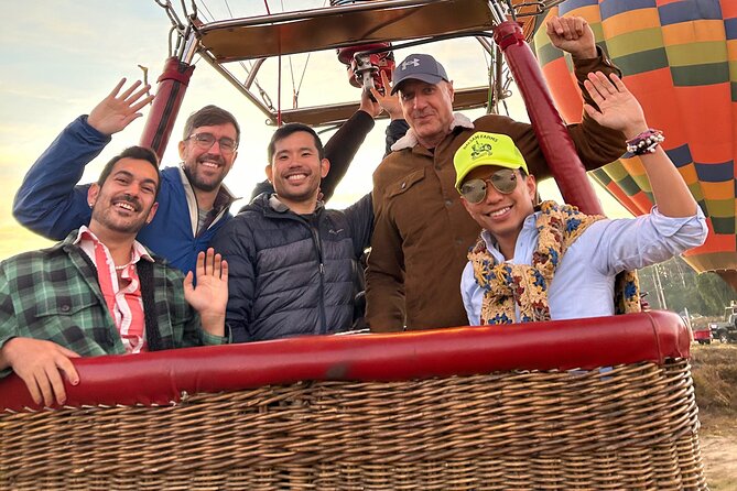 Balloon Flight with Breakfast in Cave and Round Trip CDMX - Traditional drinks at Coatlan Experiencias