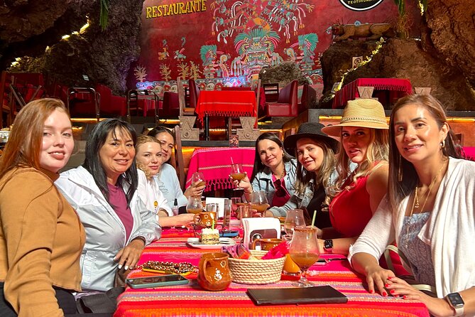 Balloon Flight with Breakfast in Cave and Round Trip CDMX - Guides, communication, and group size