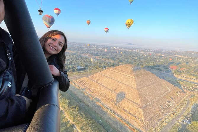 Balloon flight with pyramids tour and transportation from Mexico City - Local Liquor and Craft Demonstrations