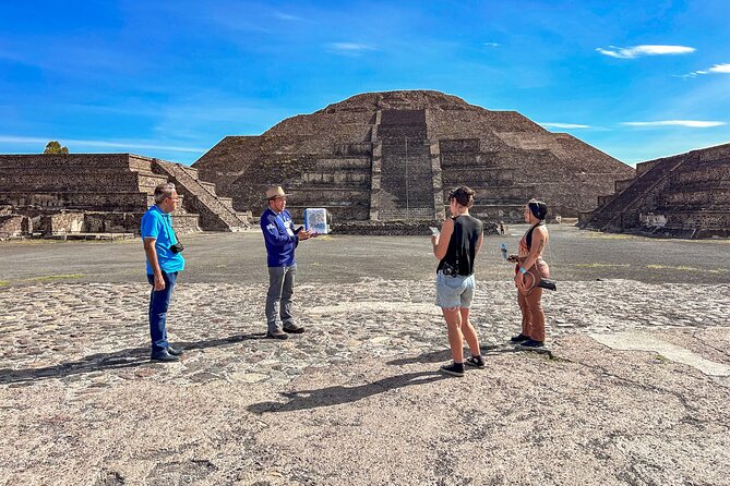 Balloon Flight with Teotihuacan & Guadalupe Shrine Full day Tour - The Basilica of Guadalupe adds a very different mood