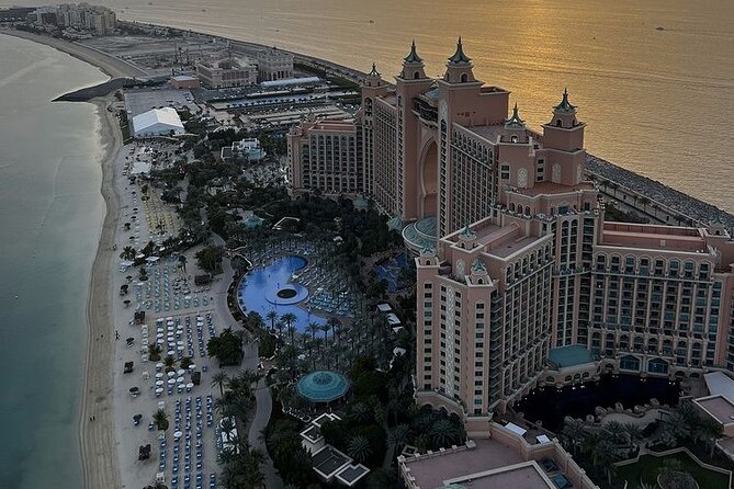 Balloon Ride at Dubai Atlantis - What the Dubai Balloon at Atlantis actually feels like