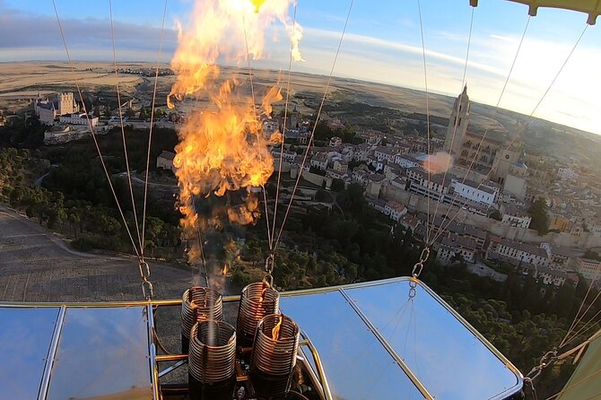 Balloon ride in Segovia with optional transportation from Madrid - Why Segovia works so well from a balloon