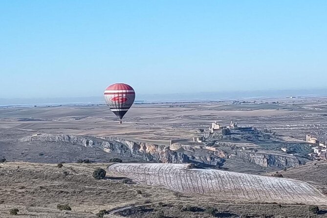 Balloon ride in Segovia with optional transportation from Madrid - Brunch, cava, and useful keepsakes