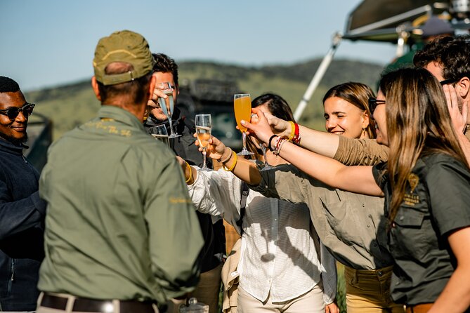 Balloon Safari & Bush Breakfast in Serengeti - Miracle Experience - A bush breakfast with more ceremony than a packed meal