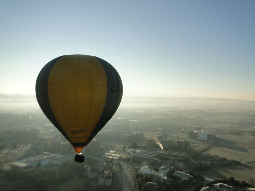 Barcelona: Hot Air Balloon Flight Experience - Key points to know before booking