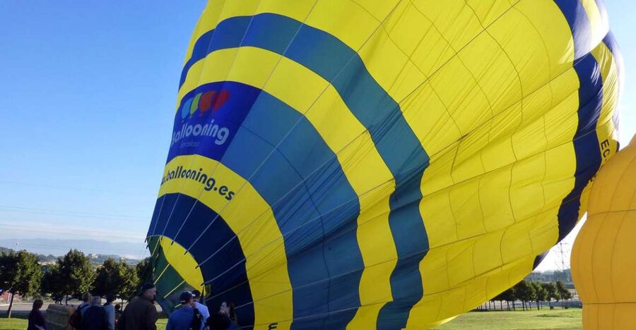 Barcelona: Hot Air Balloon Ride with Optional Transportation - Leaving Barcelona before sunrise