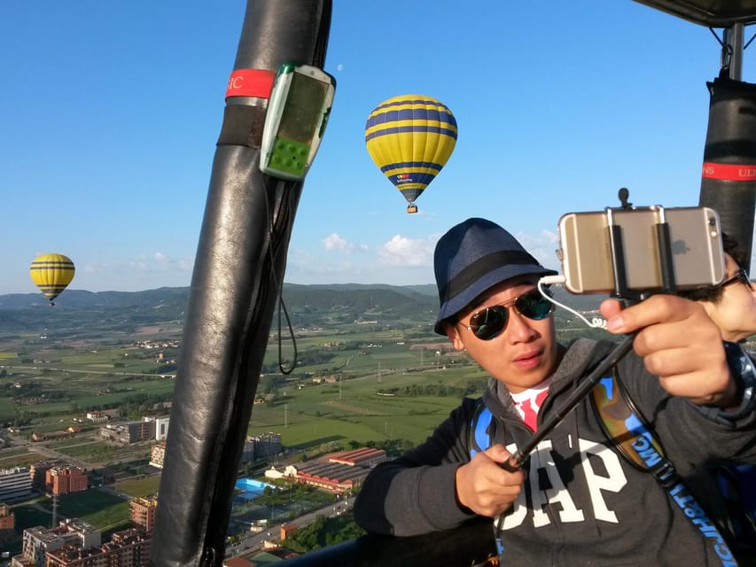 Barcelona: Hot Air Balloon Ride with Optional Transportation - Who will enjoy this most?