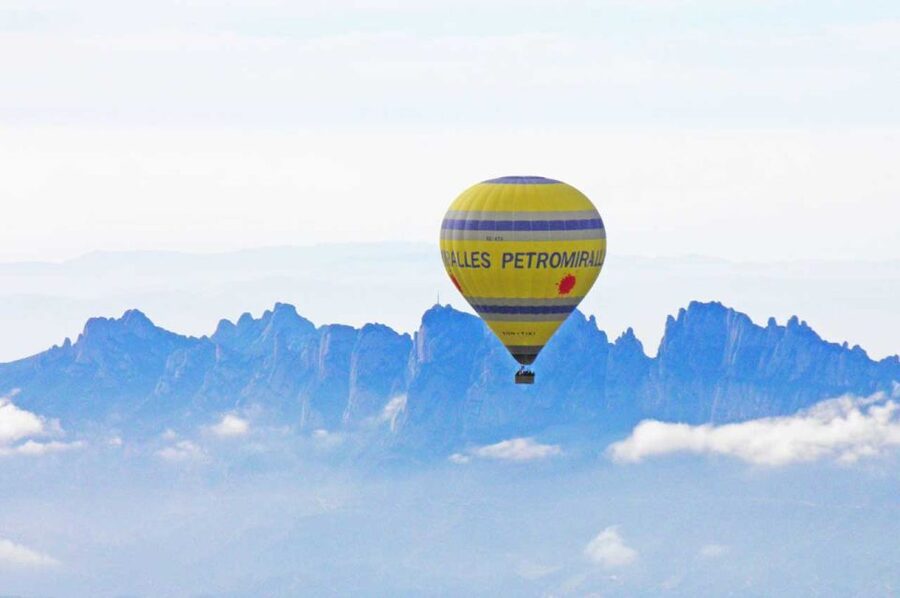 Barcelona: Montserrat Hot-Air Balloon & Monastery Experience - Cava, snacks, and a flight certificate