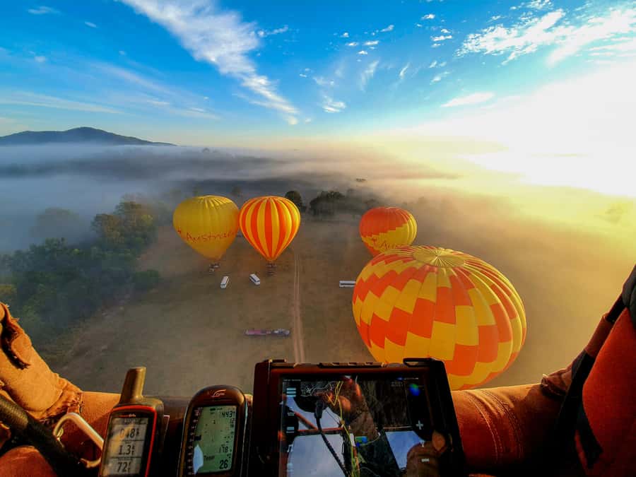 Brisbane: Hot Air Balloon Flight with Vineyard Breakfast - What the $350 price really covers