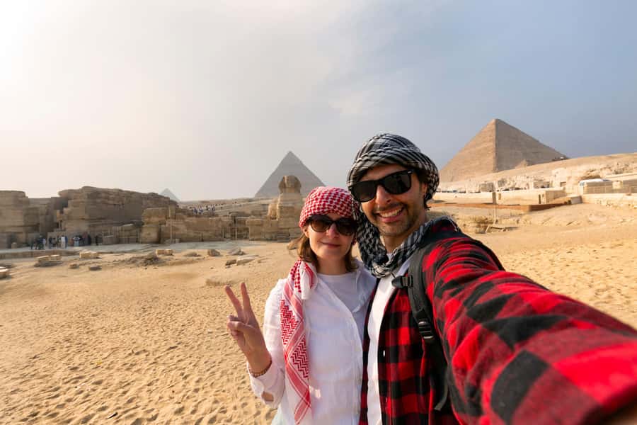 Cairo: Private 5-Day Egypt Tour with Alexandria & Balloon - What $1,100 buys you in five days