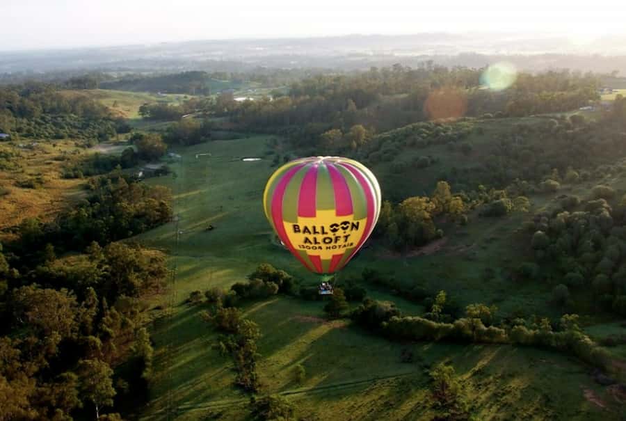 Camden Valley: Sunrise Hot Air Balloon Flight With Breakfast - Sunrise from 2,000 feet or higher
