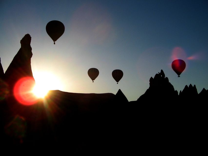 Cappadocia: Discover Sunrise on a Hot Air Balloon - Pilot Skill, Safety, and the Landing